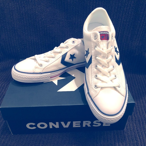 BRAND NEW BOXED - Converse Star Player Ox - WHITE - Picture 1 of 6